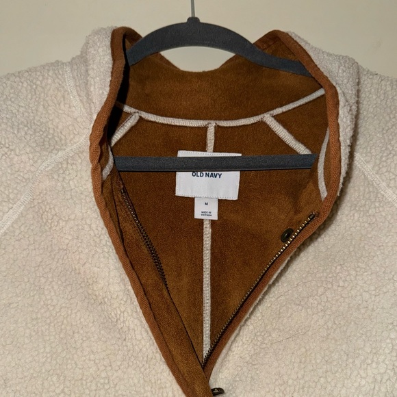Women’s Sherpa & Suede Old Navy Jacket - Picture 8 of 11